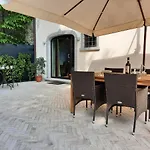 Bella Tuscany - *